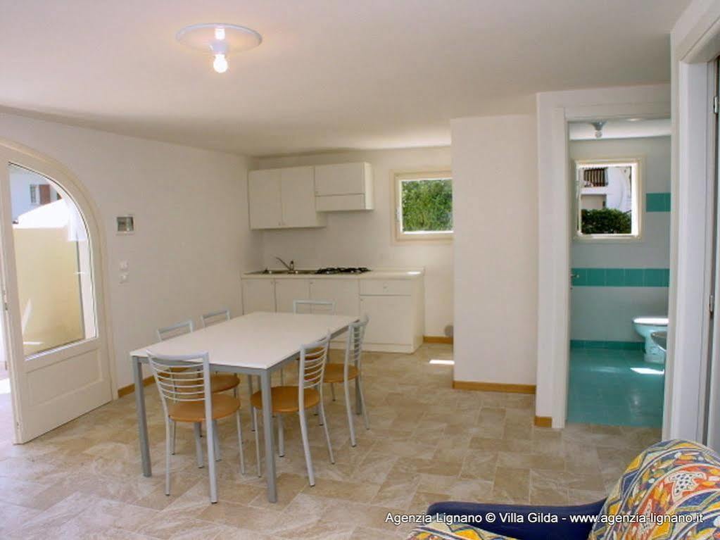 Flat In Lignano Riviera Leilighet Lignano Sabbiadoro Eksteriør bilde
